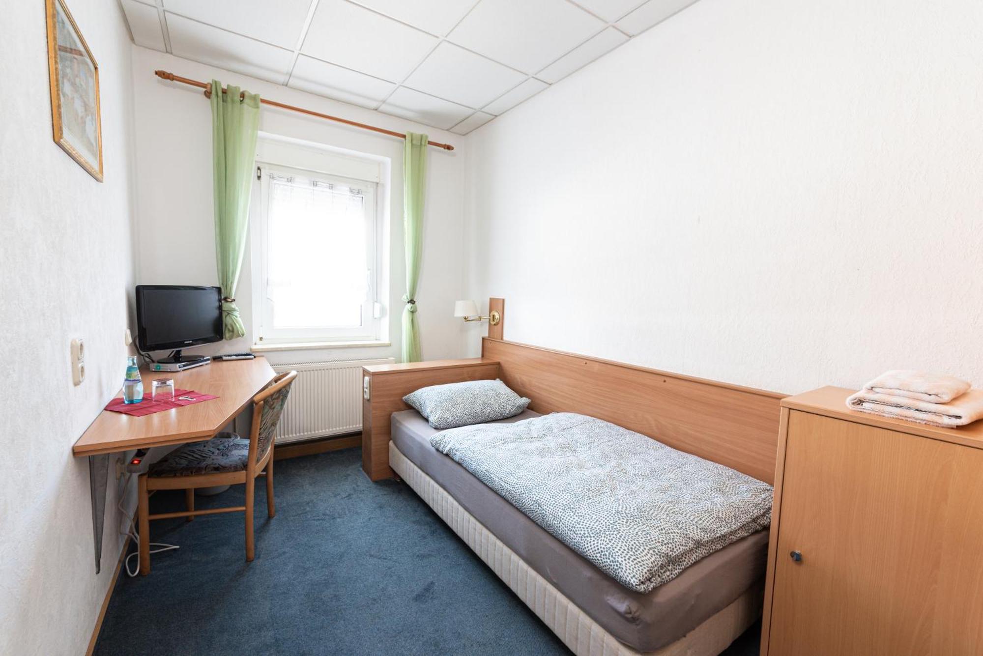 Pension Am Sandberg Leipzig Buitenkant foto